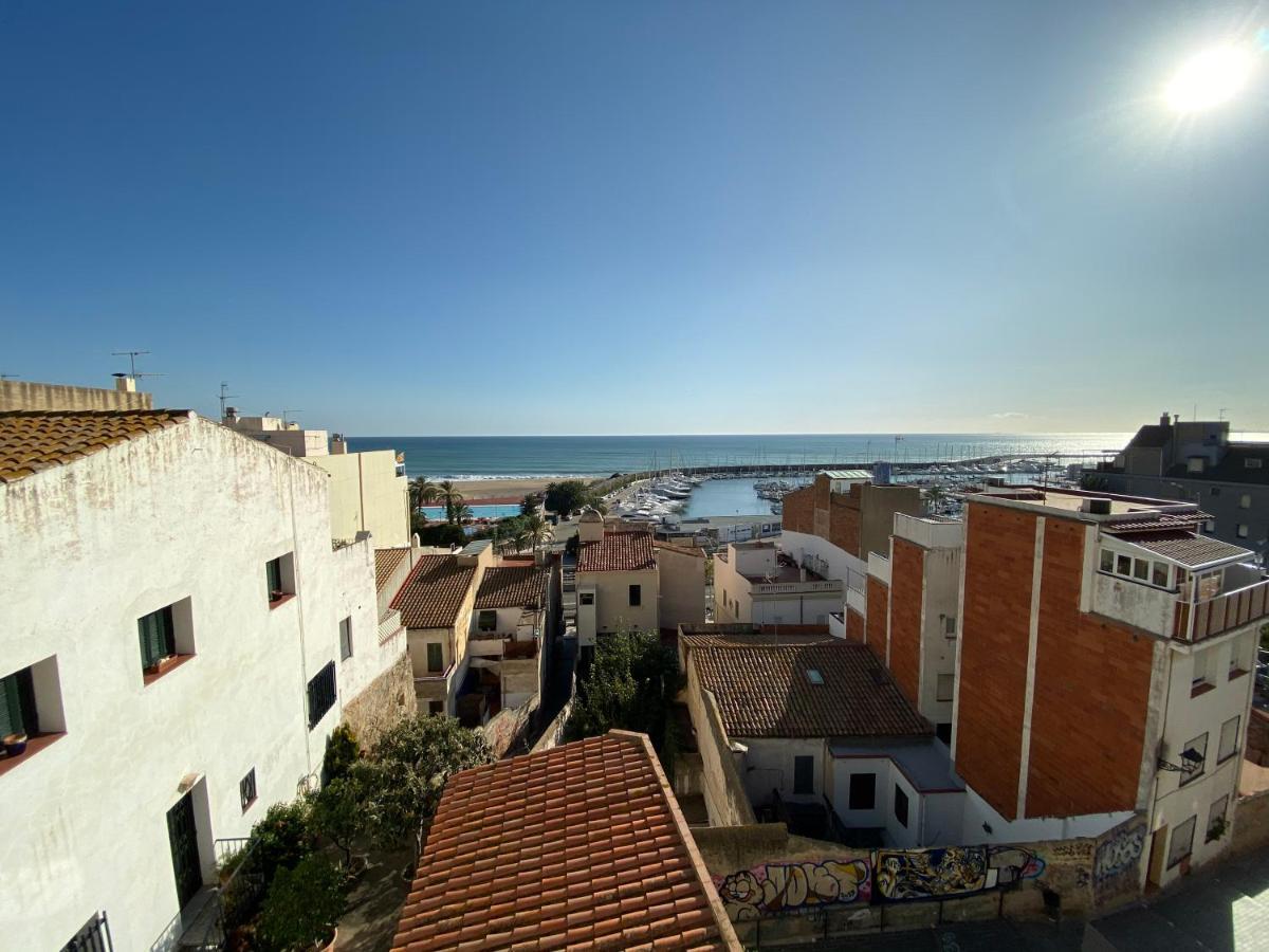Casa En Masnou Junto A Playa Y Tren Villa Exterior photo